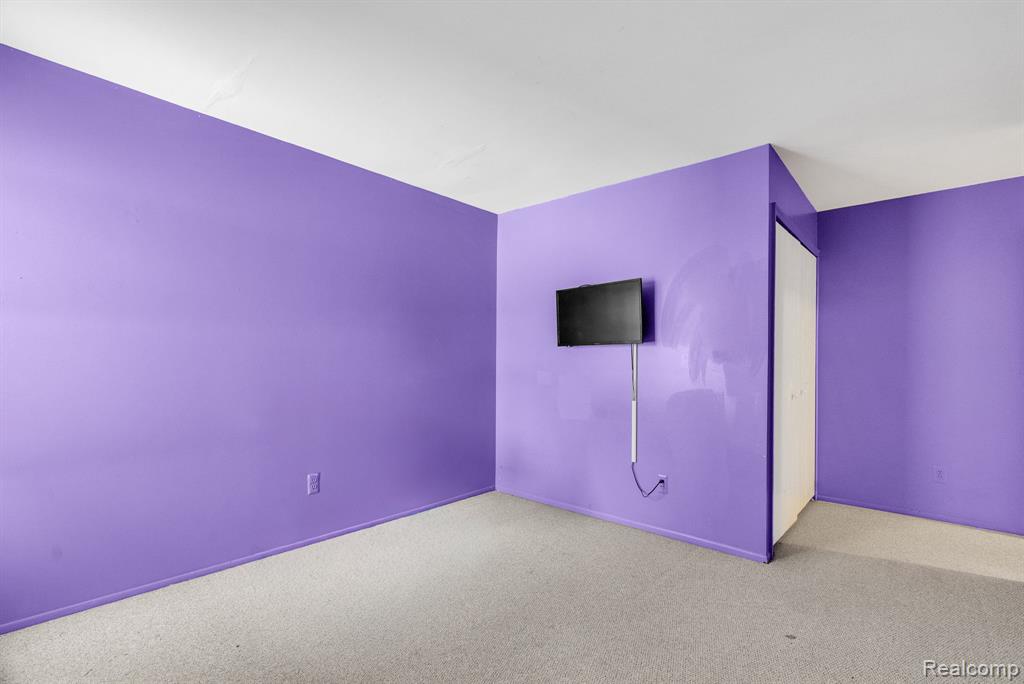 3170 Woods Circle, Detroit, MI 48207 — Photo 16