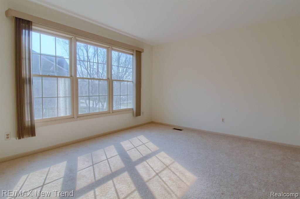 45331 COURTVIEW Trail, Novi, MI — Photo 20