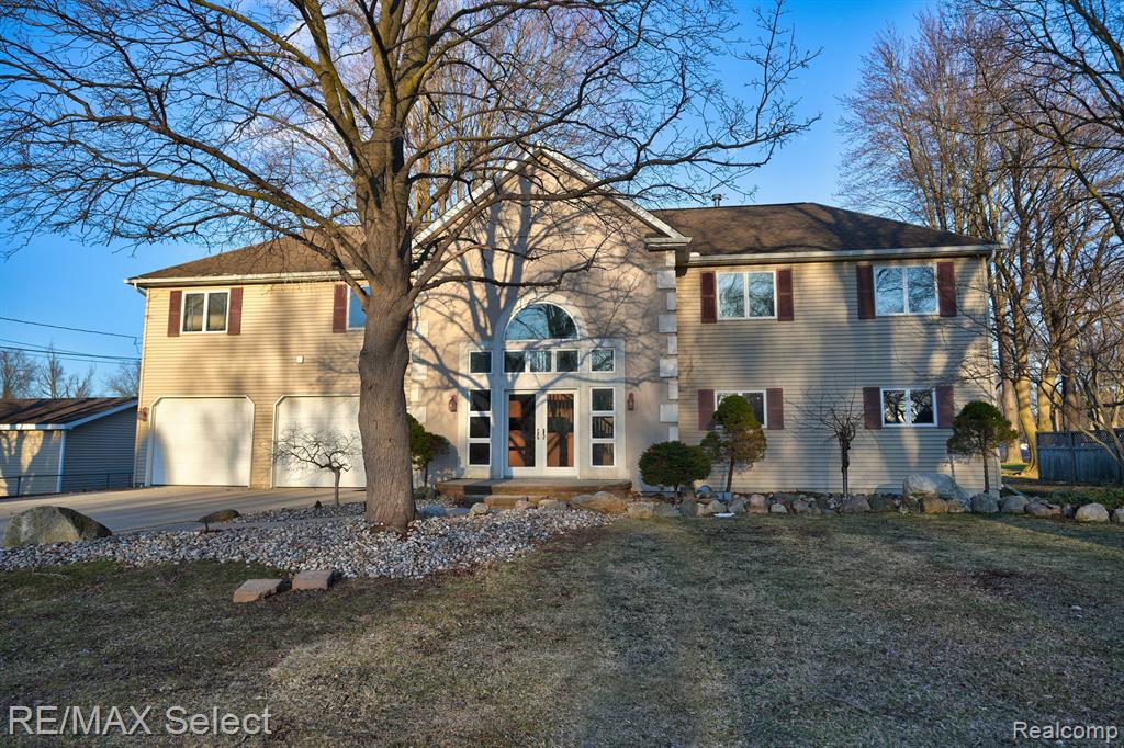 4196 LARK Lane, Flint, MI 48506 — Photo 3