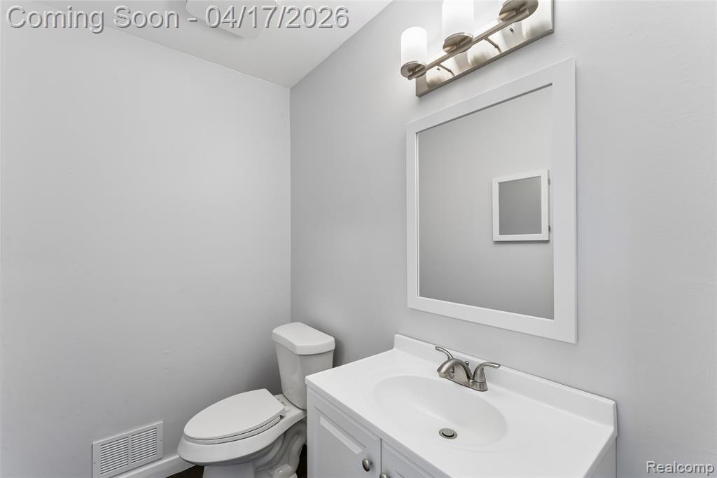337 Bella Vista Drive, Grand Blanc, MI 48439 — Photo 15