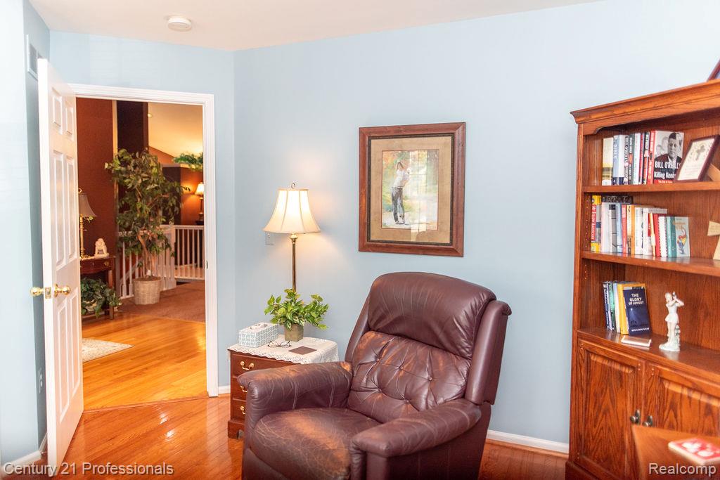 57136 Megan Drive, Washington, MI — Photo 9