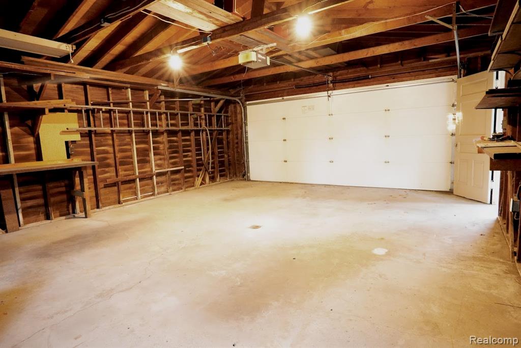 915 Westwood Avenue, Ann Arbor, MI 48103 — Photo 32