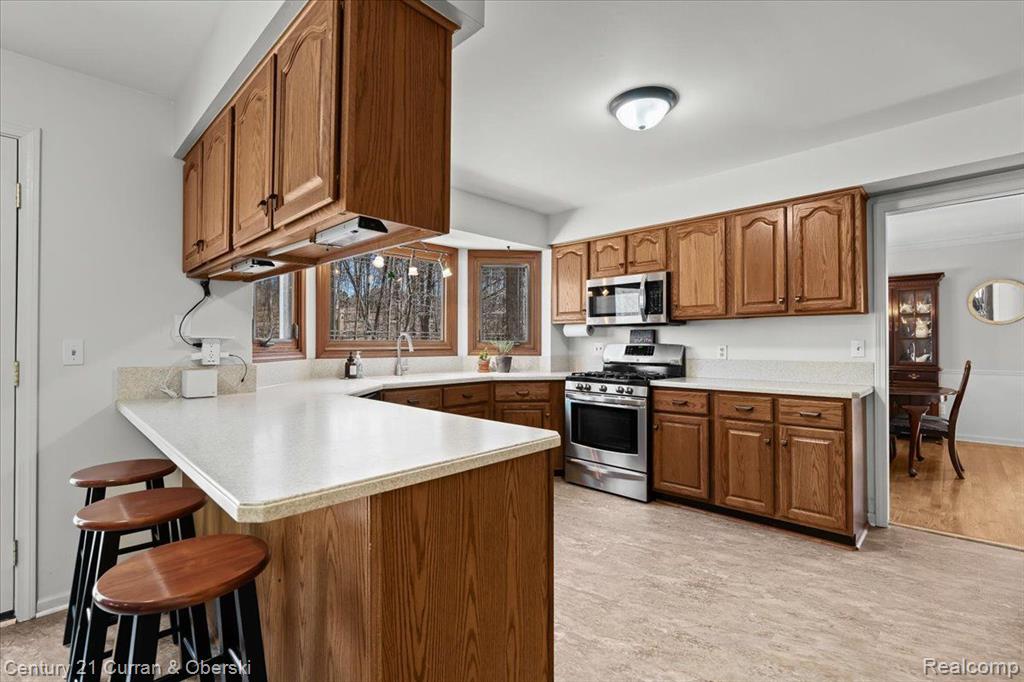 18080 Winchester Drive, Northville, MI 48168 — Photo 13