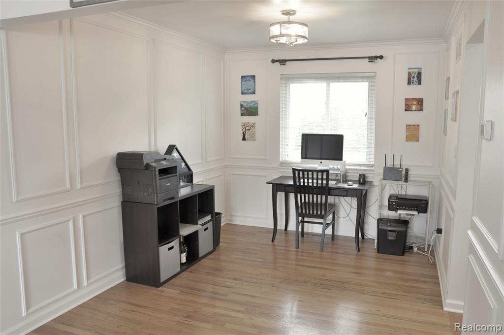 5443 English Drive, Troy, MI 48085 — Photo 4