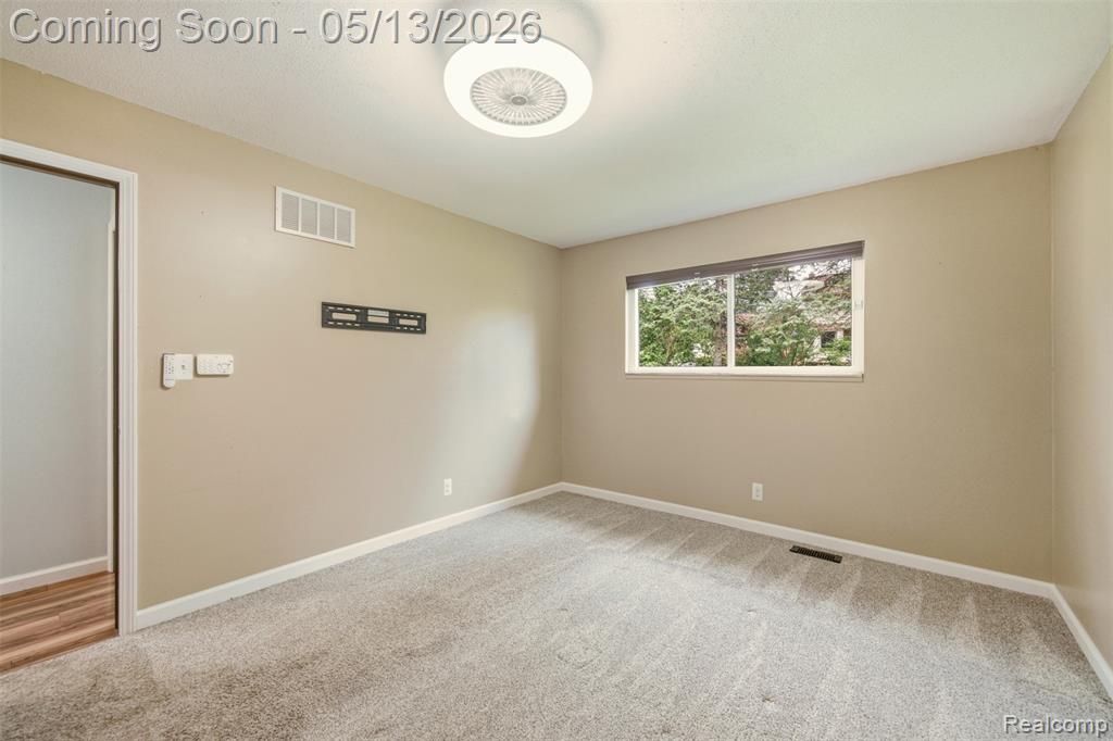 2195 Strader Drive, West Bloomfield, MI 48324 — Photo 35