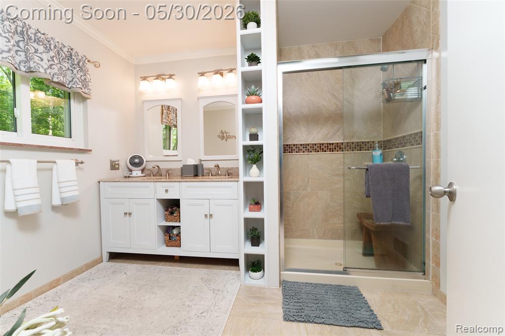 2172 Devonshire Road, Bloomfield Hills, MI 48302 — Photo 23