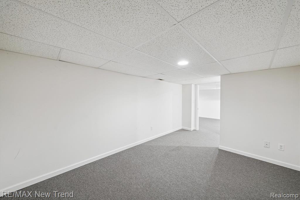 6602 MAPLE LAKES Drive, West Bloomfield, MI — Photo 36