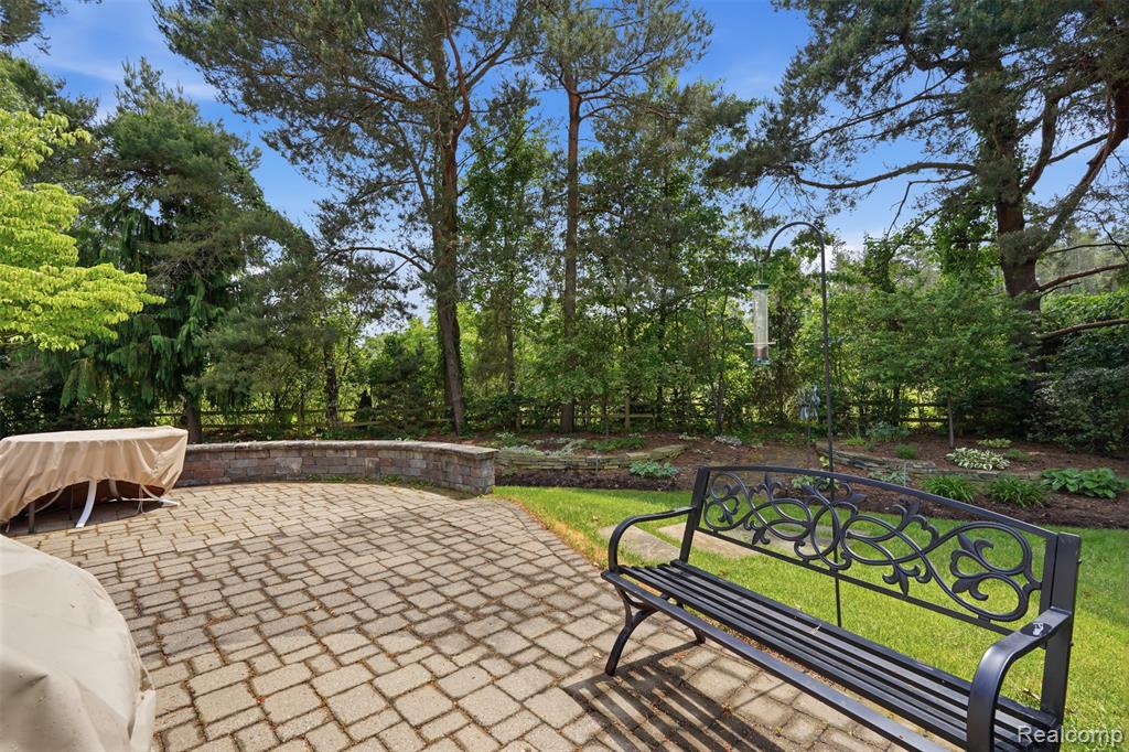 470 Delmar Court, Highland, MI — Photo 40
