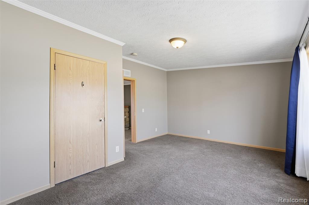 11348 Stoneridge Circle, South Lyon, MI 48178 — Photo 21