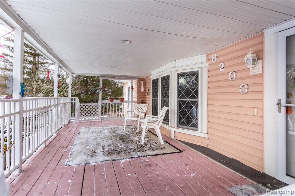 8200 Oakville Waltz Road, Belleville, MI 48111 — Photo 4