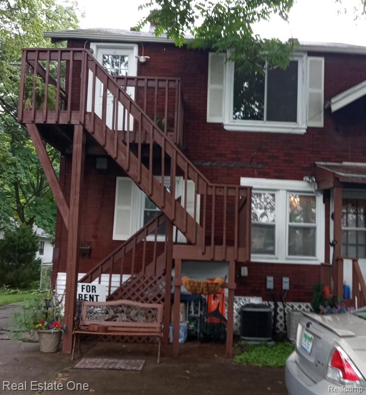 400 Stratford Road, Ferndale, MI 48220 — Photo 6