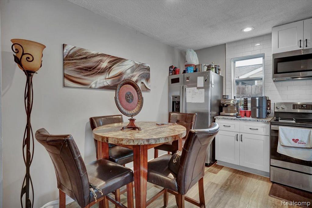 6854 HARDING Street, Taylor, MI 48180 — Photo 11