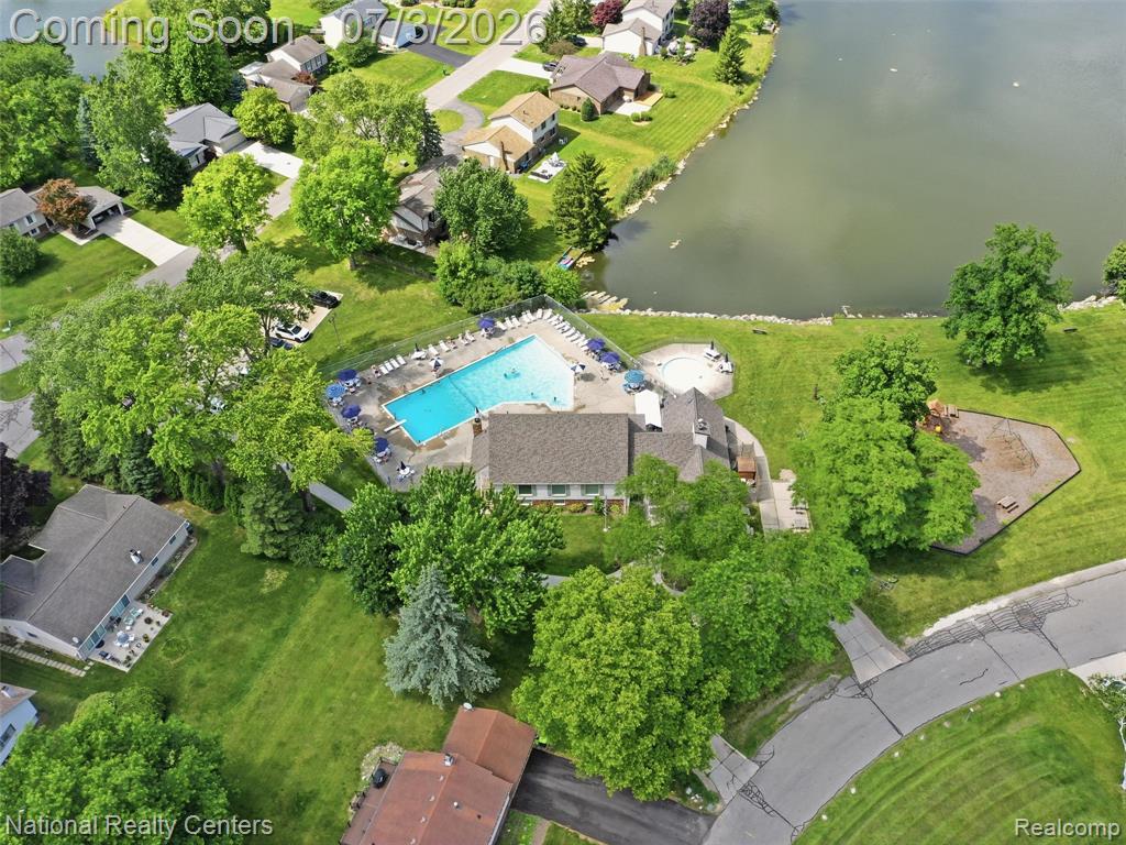 40368 Village Wood Road, Novi, MI — Photo 45