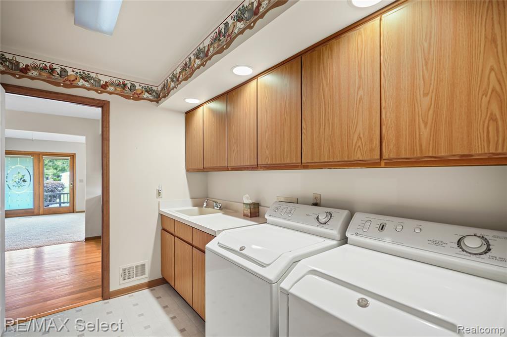 5184 Wyndemere Common Square, Swartz Creek, MI 48473 — Photo 18