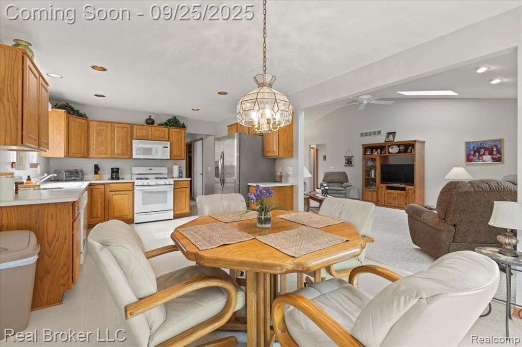 46526 Serenity Drive, Macomb, MI 48044 — Photo 15
