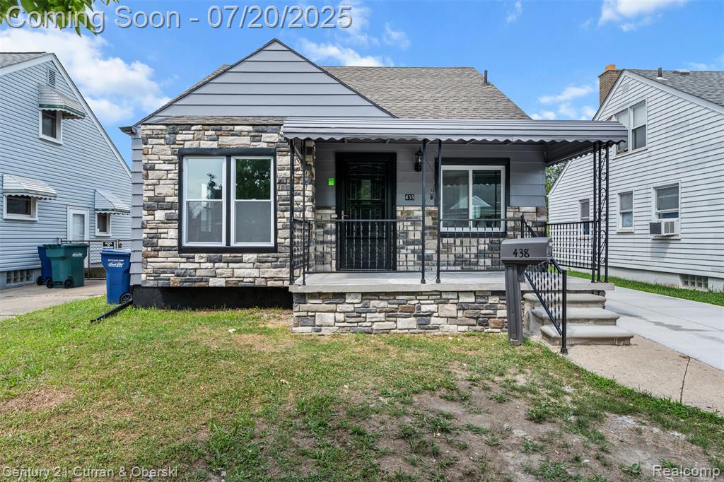 438 Mayflower Avenue, Lincoln Park, MI 48146 — Photo 2