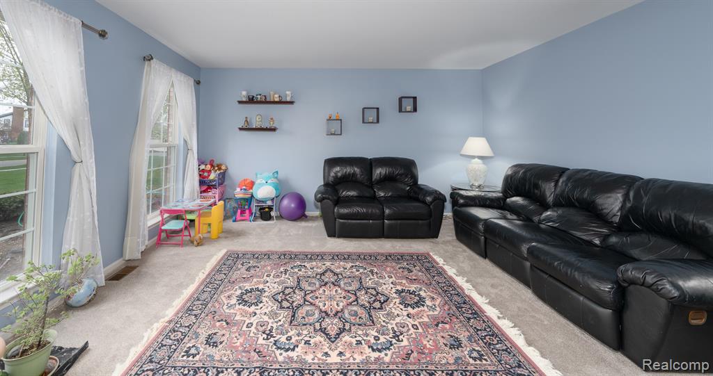 1479 HENDRIE, Canton, MI 48187 — Photo 11