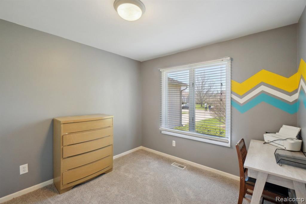 8061 ROSE Lane, Goodrich Vlg, MI — Photo 18