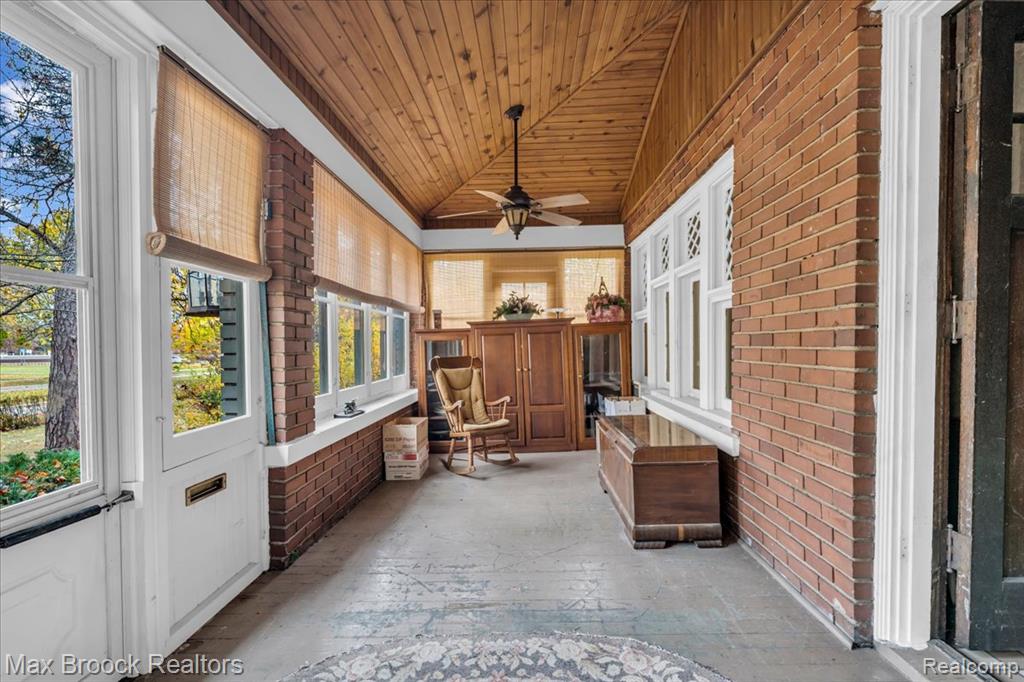 11 Poplar Park Boulevard, Pleasant Ridge, MI — Photo 5