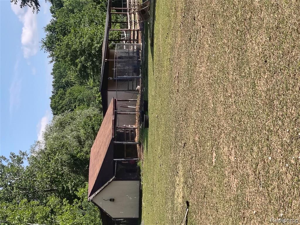 43145 Willis Road, Belleville, MI 48111