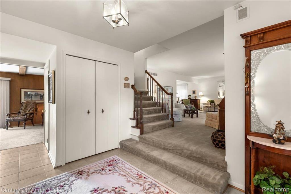 17000 WINCHESTER Drive, Northville, MI 48168 — Photo 3