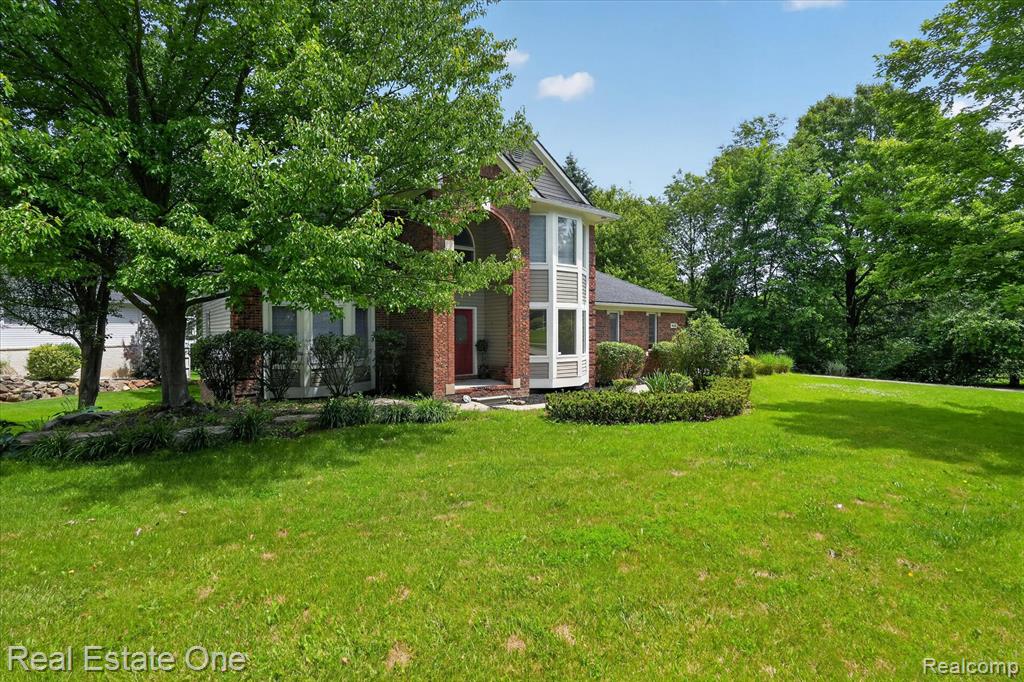 9610 Forest Ridge Drive, Clarkston, MI 48348 — Photo 75