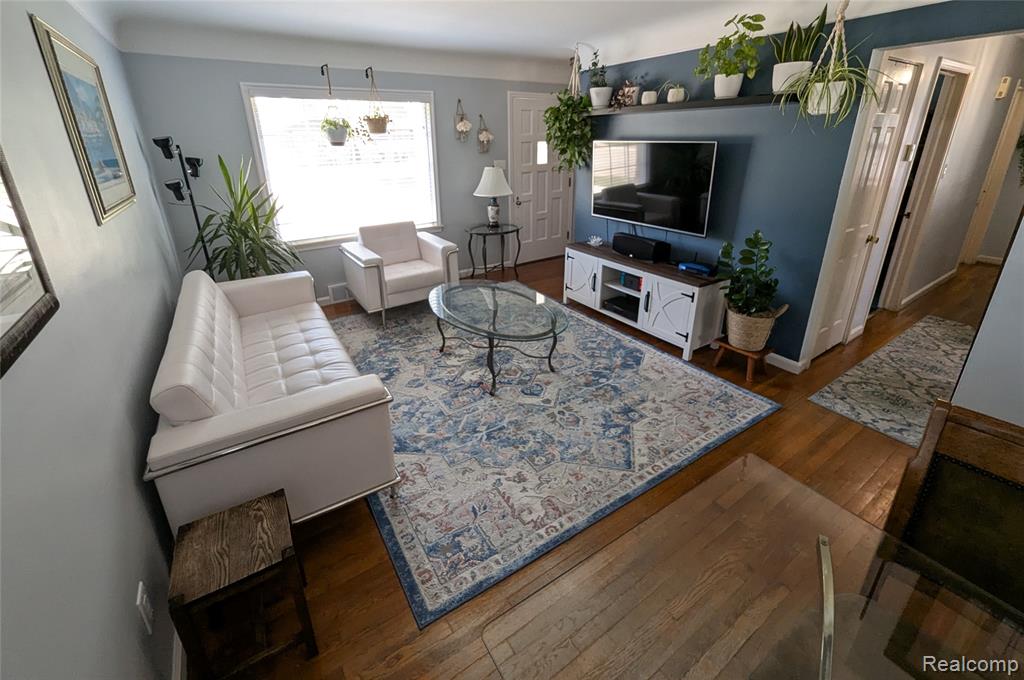 439 Lincoln Avenue, Clawson, MI — Photo 2