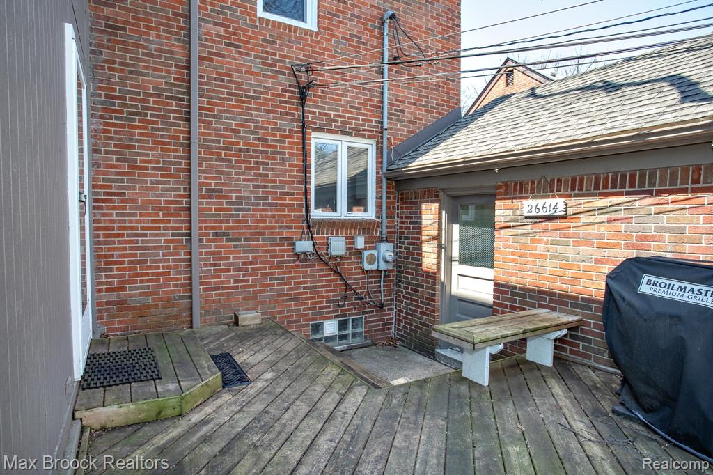 26614 Humber Street, Huntington Woods, MI — Photo 46