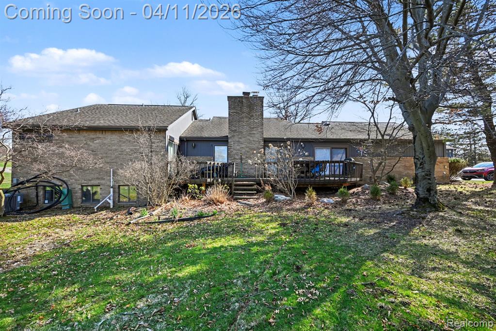 5950 Pinetree Drive, West Bloomfield, MI — Photo 35