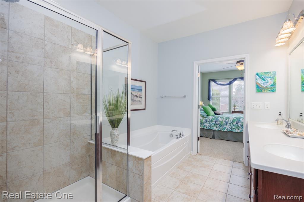 49539 Stillmeadow Court, Macomb, MI 48042 — Photo 18