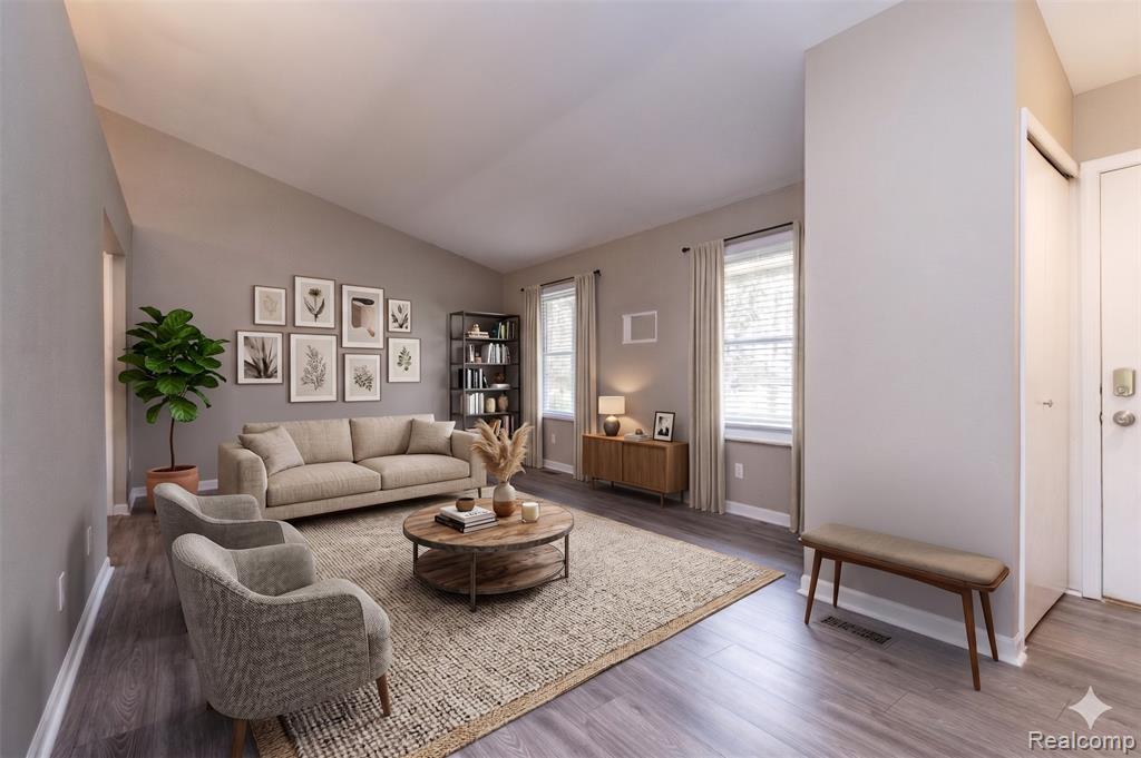 9416 S State Road, Goodrich Vlg, MI — Photo 5