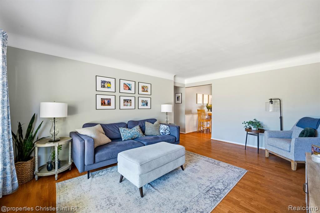 549 Provincetown Lane, Plymouth, MI 48170 — Photo 3