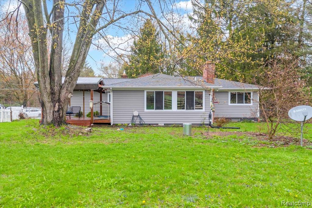 4360 Sherwood Road, Ortonville, MI 48462 — Photo 27