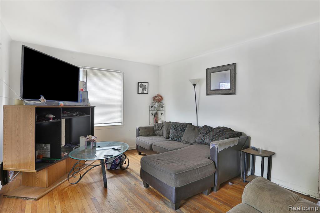 2500 S Beatrice Street, Detroit, MI 48217 — Photo 3
