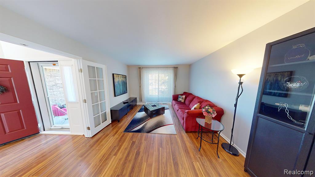 7724 PIONEER Drive, Ypsilanti, MI 48197 — Photo 21