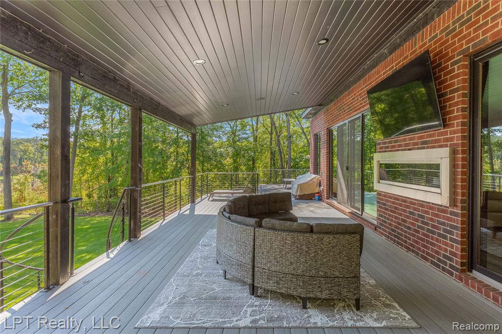5029 Forest Valley Drive, Clarkston, MI 48348 — Photo 75