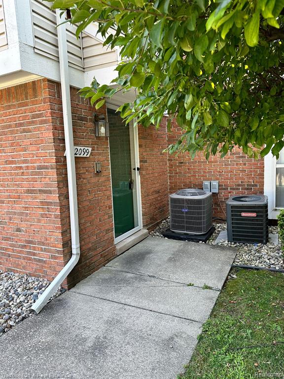 52099 HEATHERSTONE Avenue, Macomb, MI 48042 — Photo 29