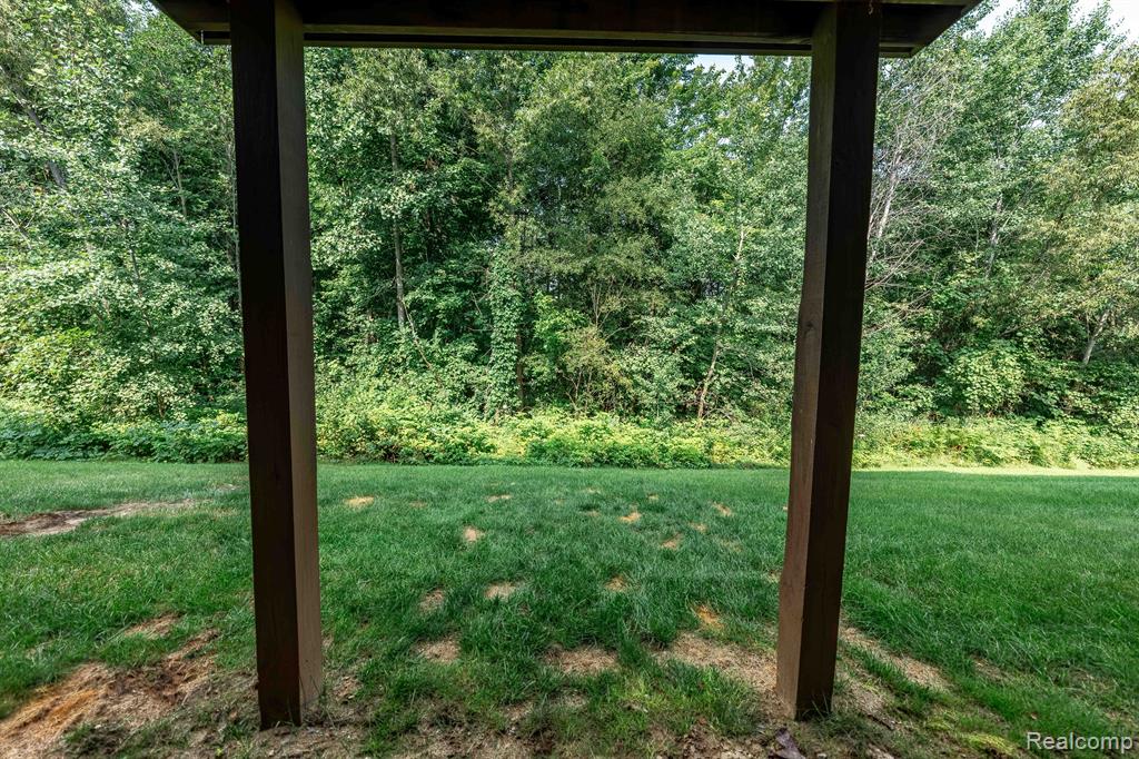 2177 KNOTTY PINE Trail, Howell, MI 48855 — Photo 38