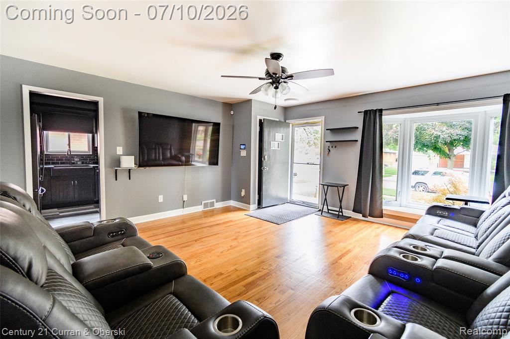 4209 Pardee Avenue, Dearborn Heights, MI 48125 — Photo 5