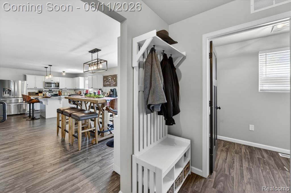 3081 Stratford Lane, Flushing, MI 48433 — Photo 15