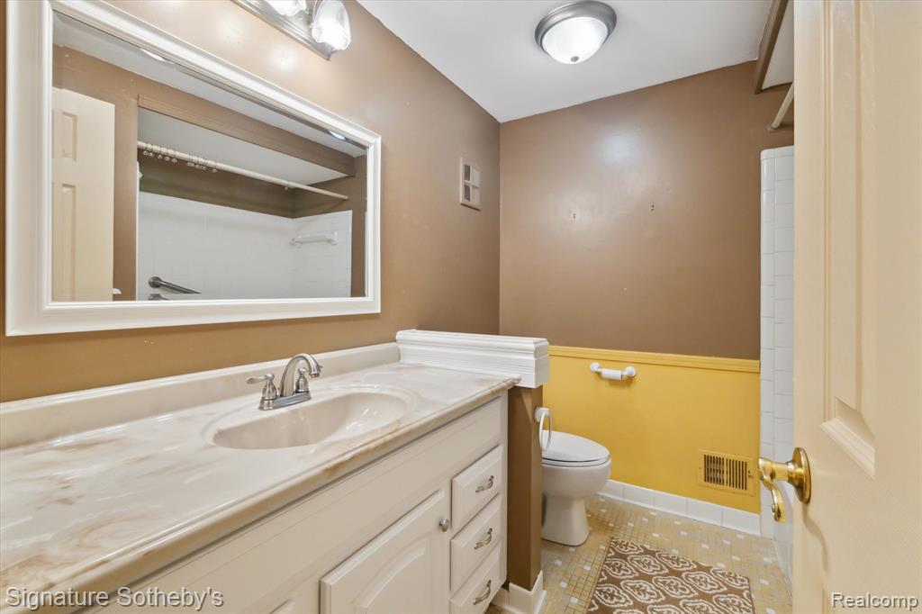 6142 Wedgewood Road, Canton, MI 48187 — Photo 19