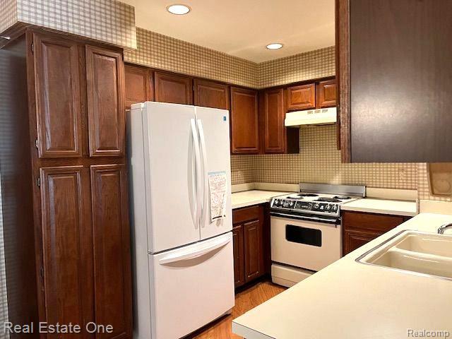 1610 S HILL Circle, Bloomfield Hills, MI 48304 — Photo 7