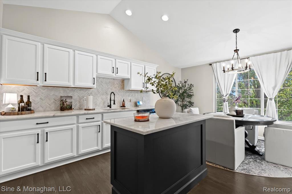 45906 Dutton Drive, Macomb, MI 48044 — Photo 9
