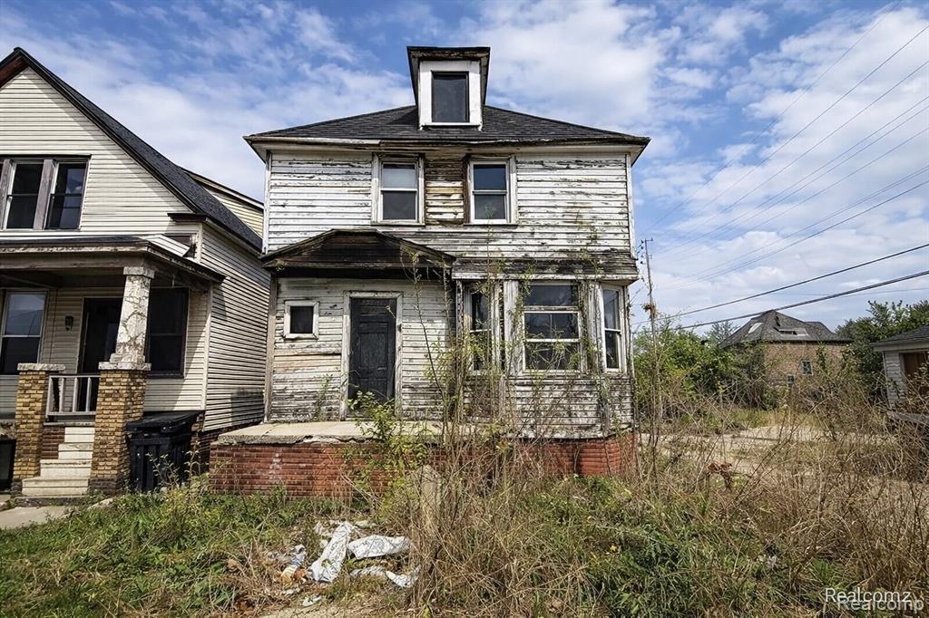 3717 E KIRBY Street, Detroit, MI 48211 — front exterior