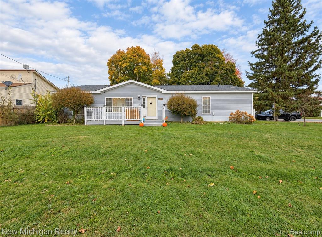 2245 Webber Avenue, Burton, MI 48529