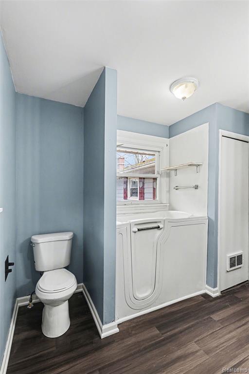 1260 Gilbert Street, Flint, MI 48532 — Photo 24