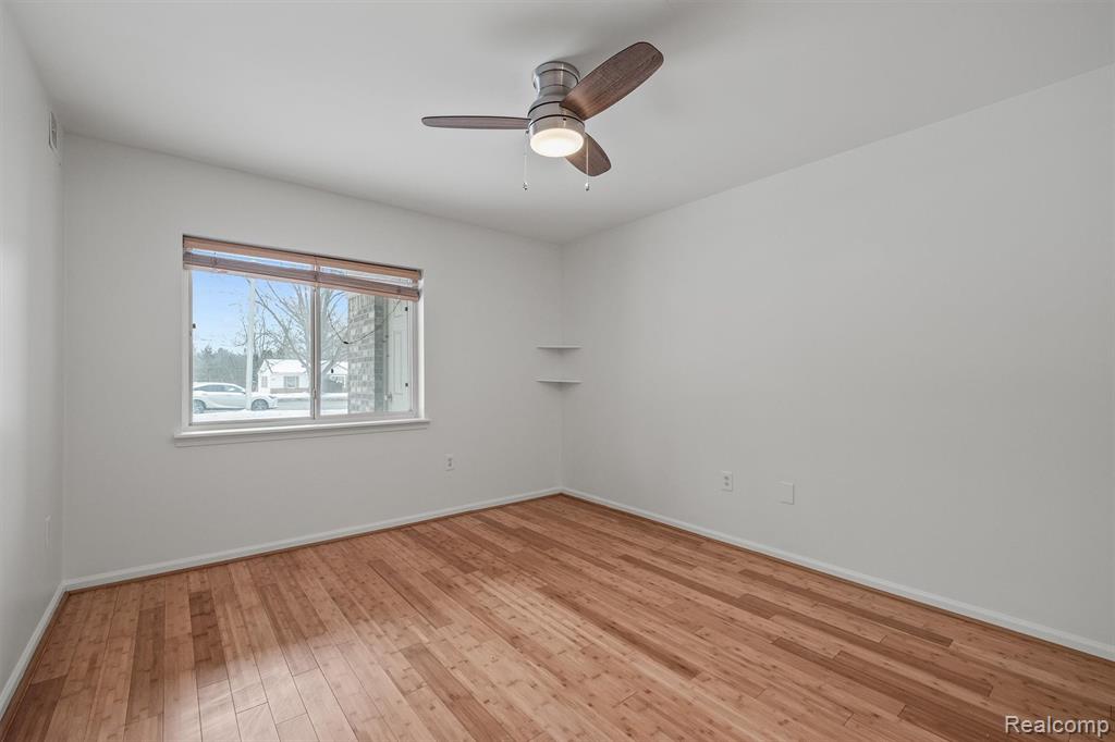 859 Brandon Avenue, Pontiac, MI 48340 — Photo 15