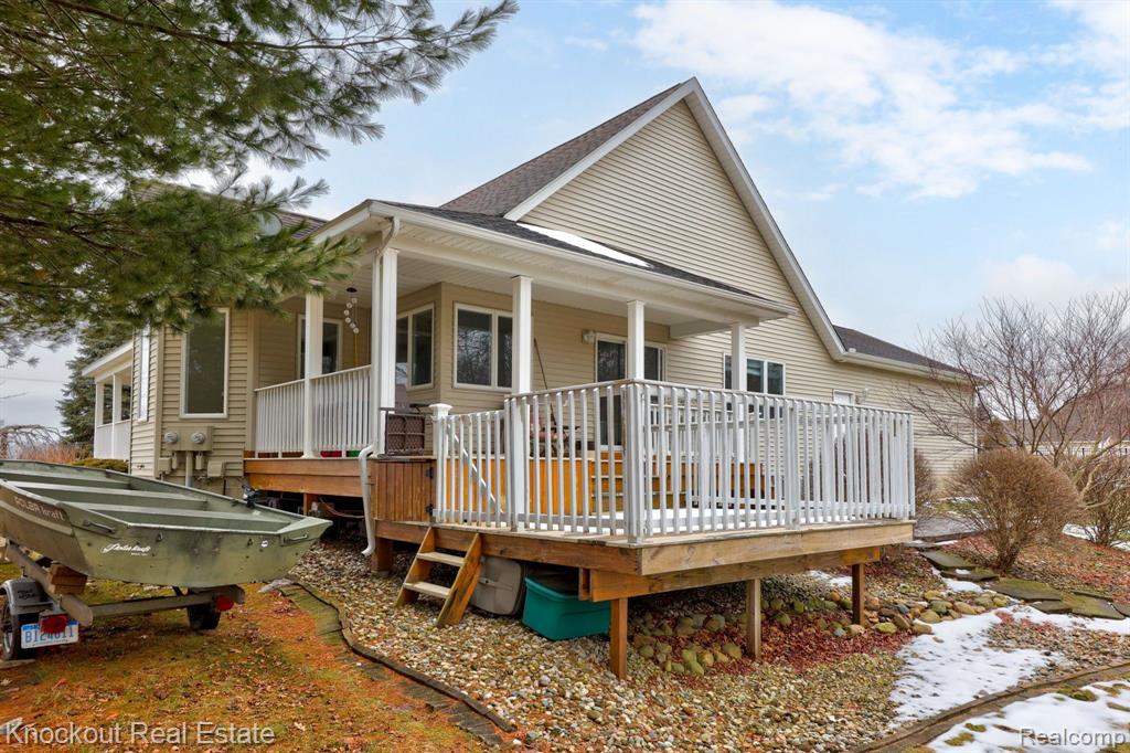 7578 Waters Edge Drive, Vassar, MI 48768 — Photo 47