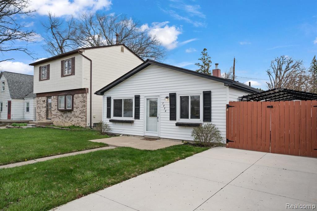 7256 Deering Street, Westland, MI — Photo 5