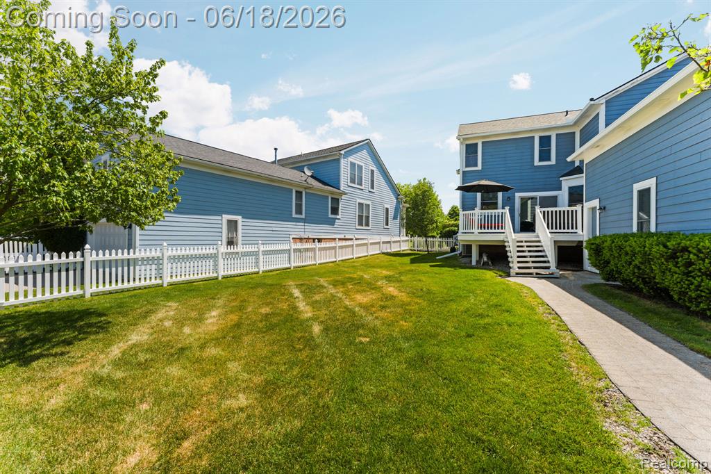 43126 Alcott Circle, Novi, MI 48377 — Photo 57